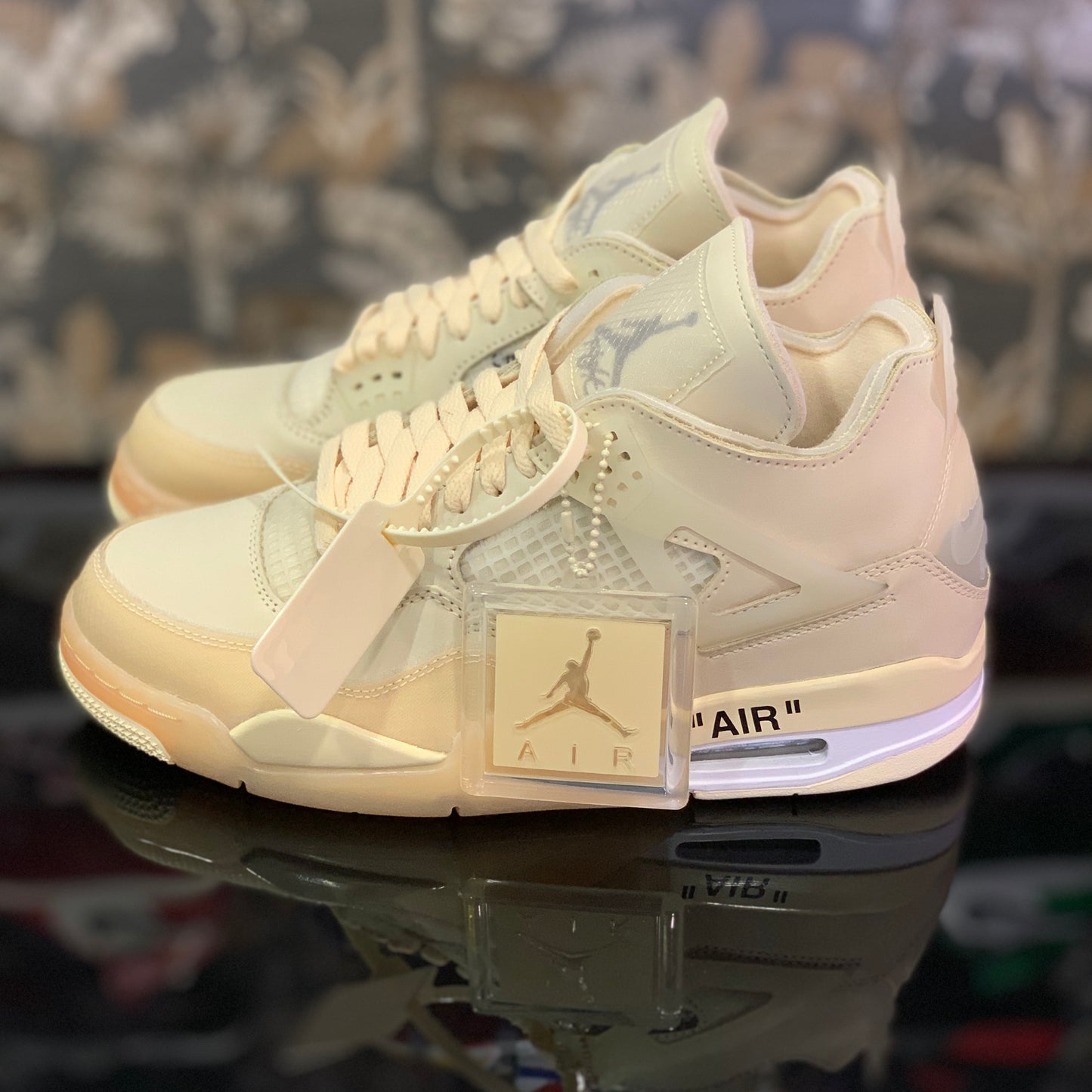 Nike Air Jordan 4 Off-White Sail CV9388-100 | Le Sneakers Nike - Jordan - Adidas più esclusive da Deda Roma (Monteverde)