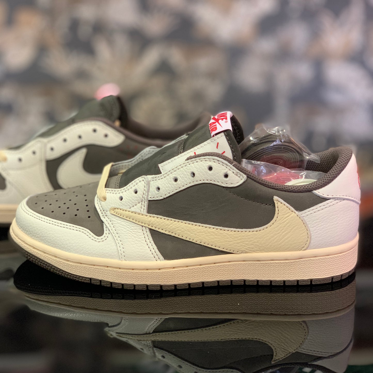 Nike Air Jordan 1 Low Travis Scott Reverse Mocha | Le Sneakers Nike - Jordan - Adidas più esclusive da Deda Roma (Monteverde)