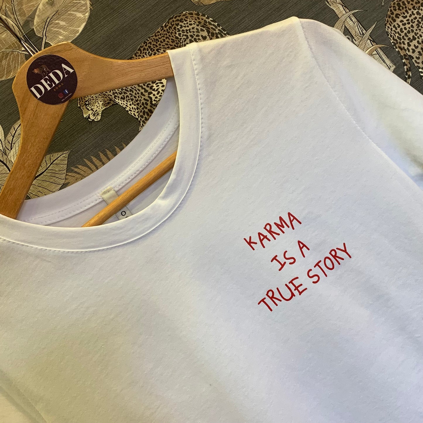 KAWS x Uniqlo T-Shirt