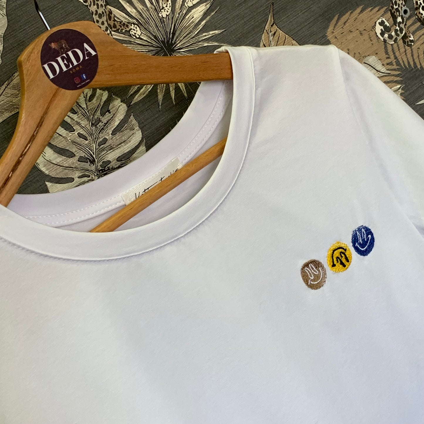 KAWS x Uniqlo T-Shirt