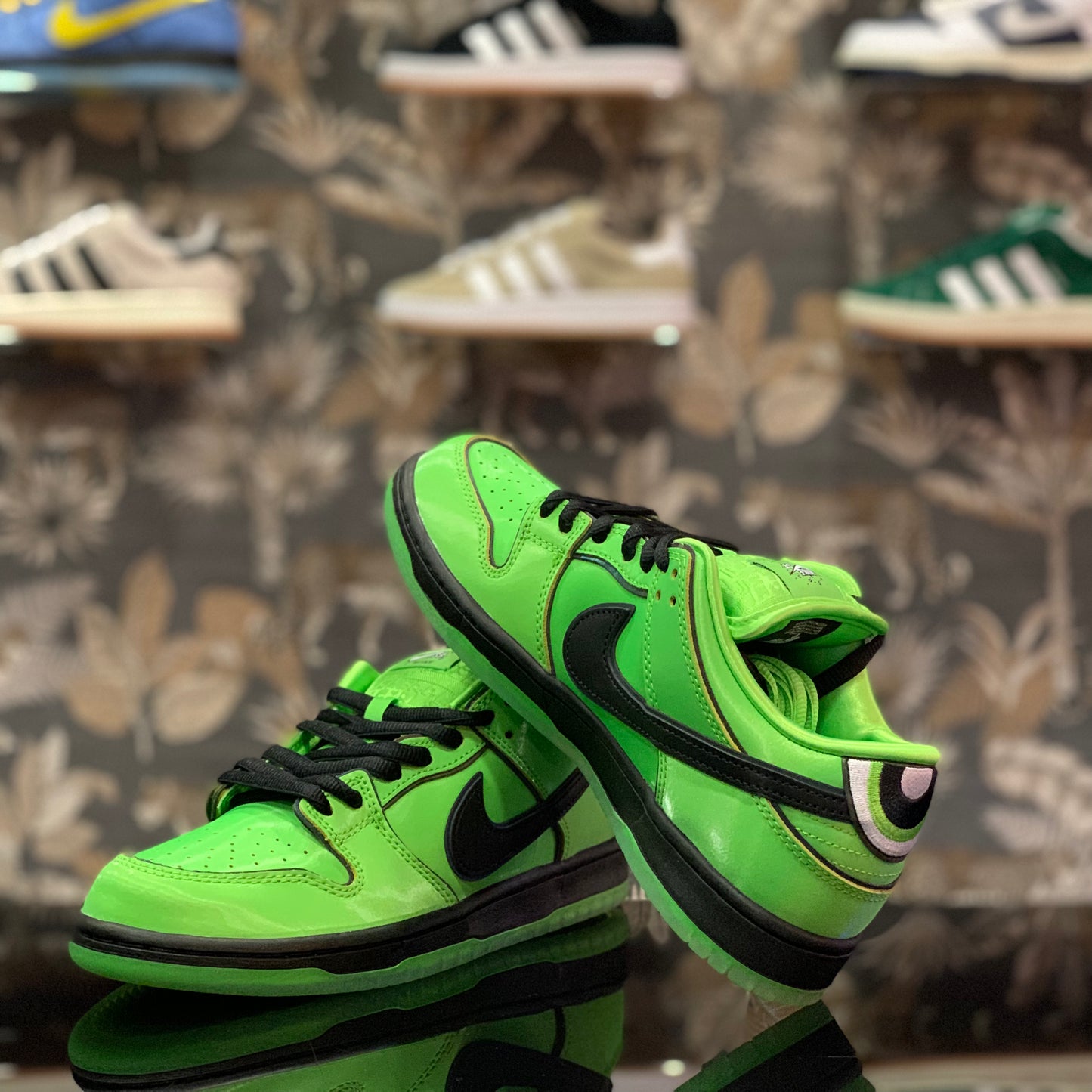 Sneakers Nike Dunk Low SB Powerpuff Girls Buttercup da Uomo e Donna | Deda Roma