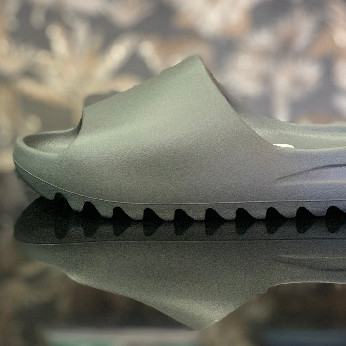 Sneakers Adidas Yeezy Slide Slate Grey da Uomo e Donna | Deda Roma