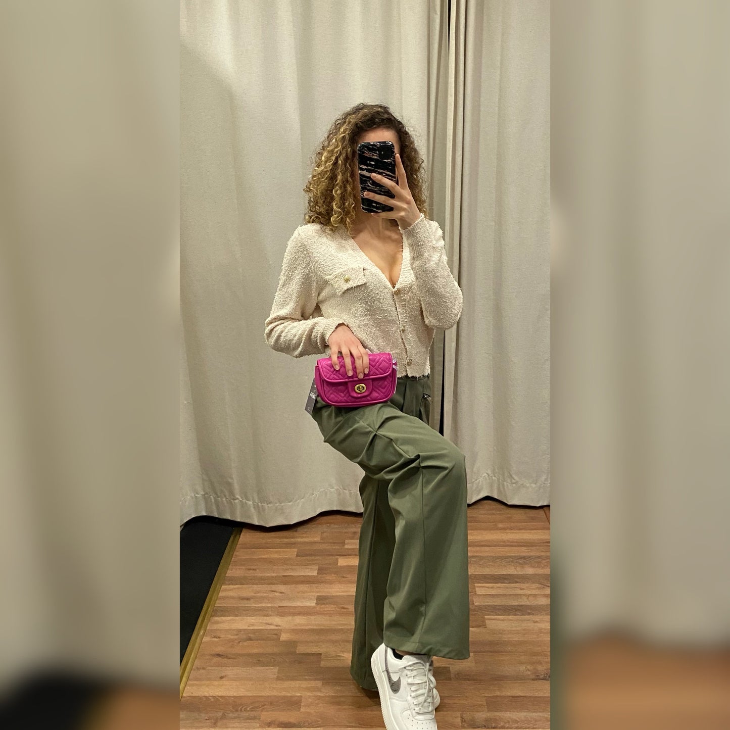 Пуговица для кардигана