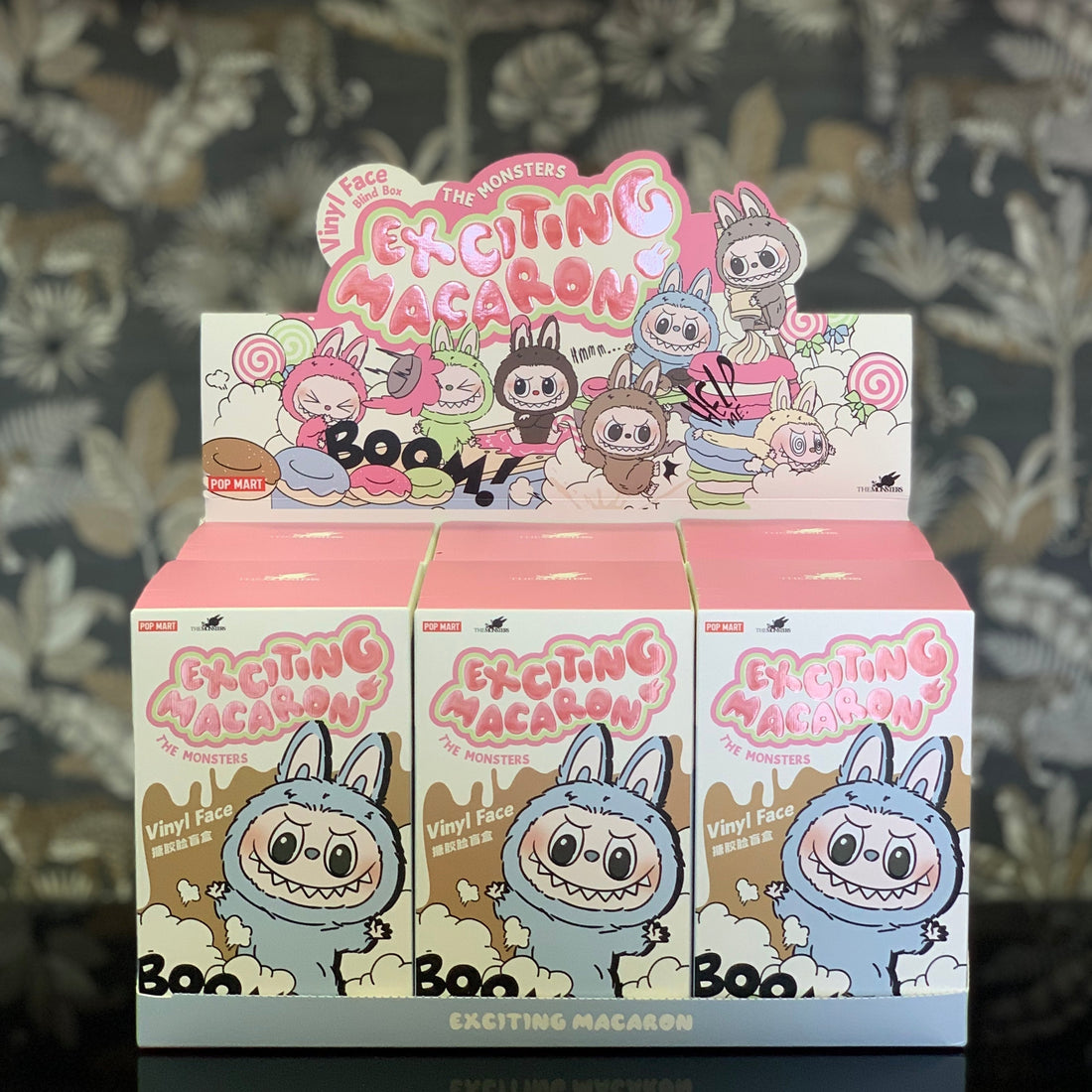 Cosa sono i Labubu di Pop Mart e come riconoscere un Labubu orginale. Puoi trovarli in esclusiva da Deda Roma