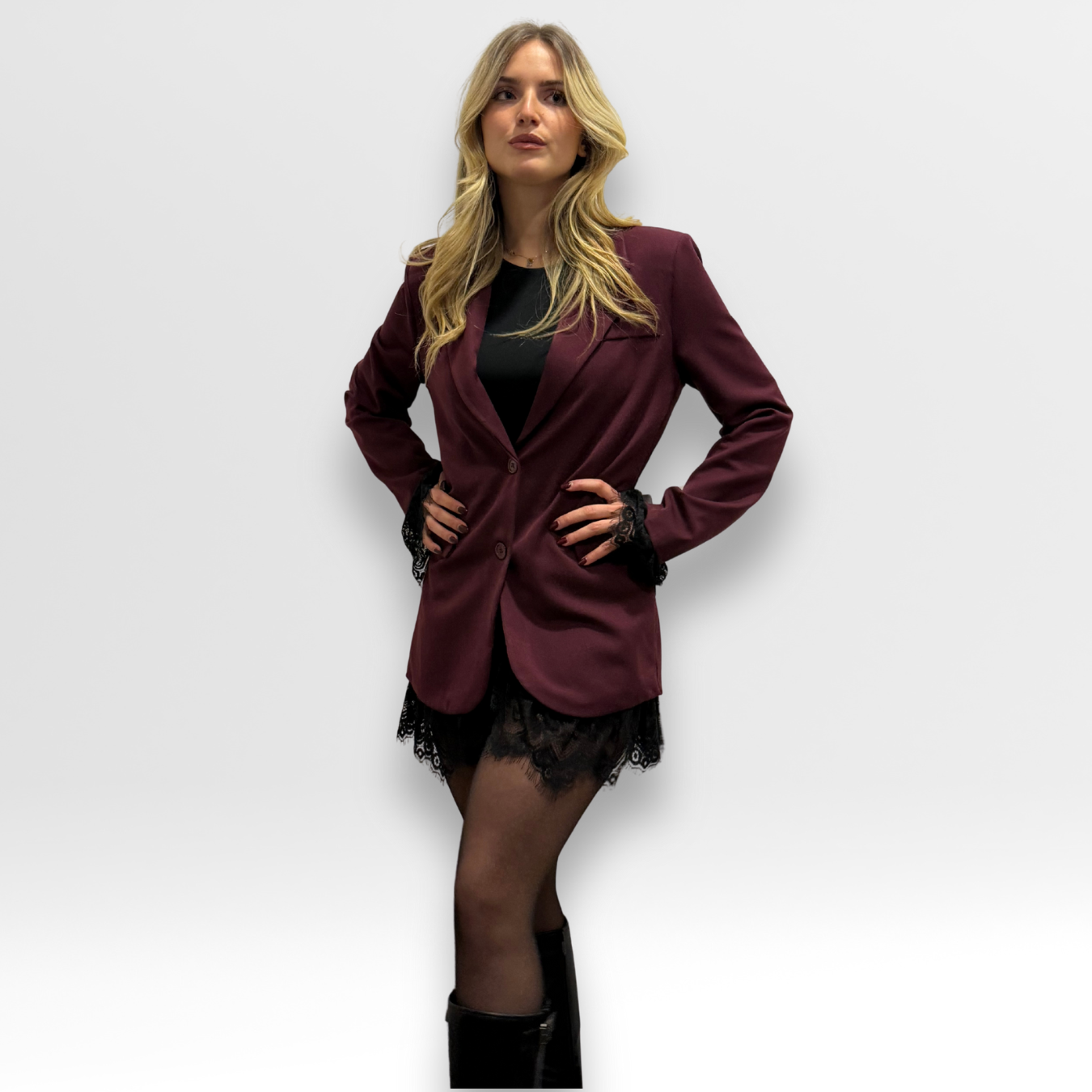 Blazer Elegante Bordeaux con Dettagli in Pizzo | Blazer Camille | Deda Roma