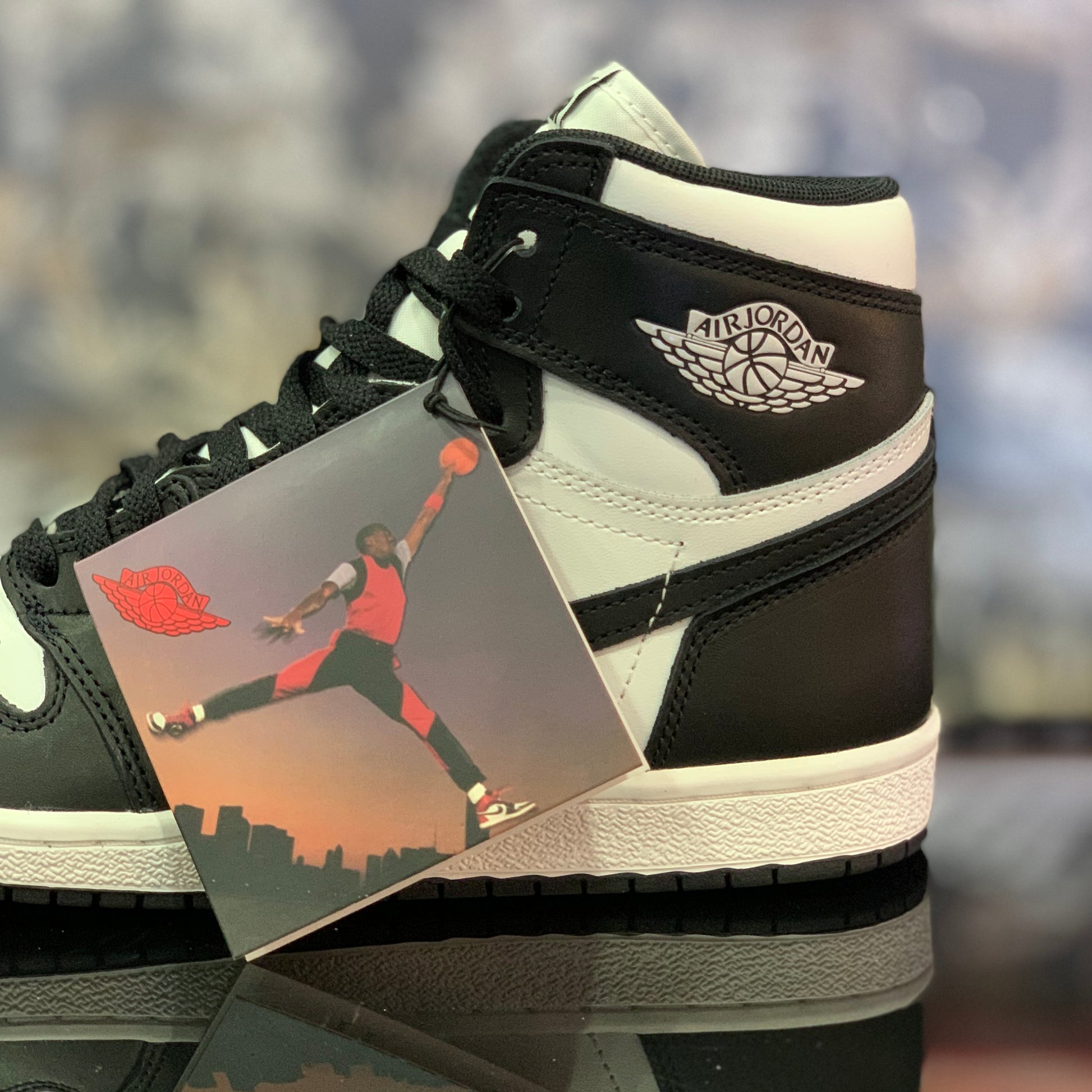 Jordan 1 High OG 85 Black & White - Stile Iconico e Versatilità per Tutti su Deda Roma