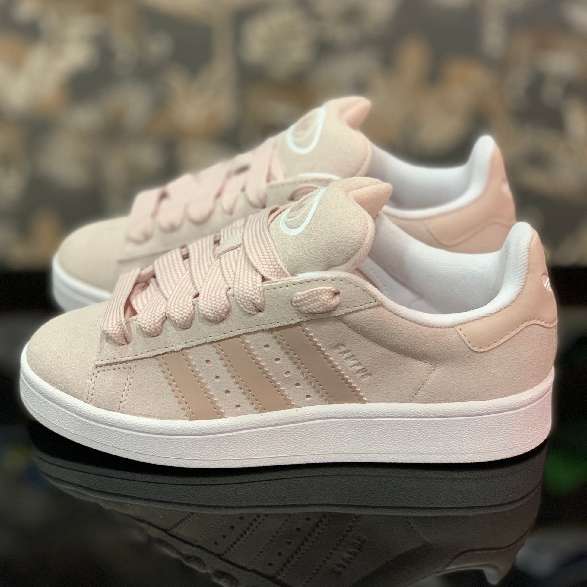 Adidas Campus 00s Putty Mauve - Stile Retro e Versatilit Moderna su Deda Roma Adidas Campus 00s Putty Mauve - Stile Retro e Versatilit Moderna su Deda Roma