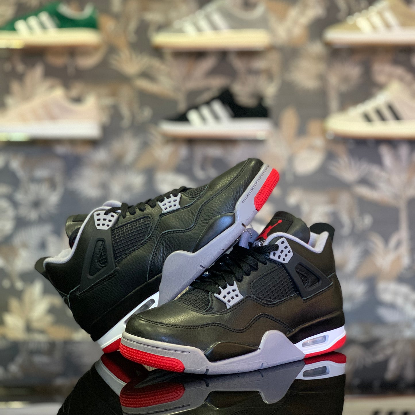 Sneakers Nike Air Jordan 4 Bred - Reimagined FV5029-006 - FQ8213-006 da Uomo e Donna | Deda Roma