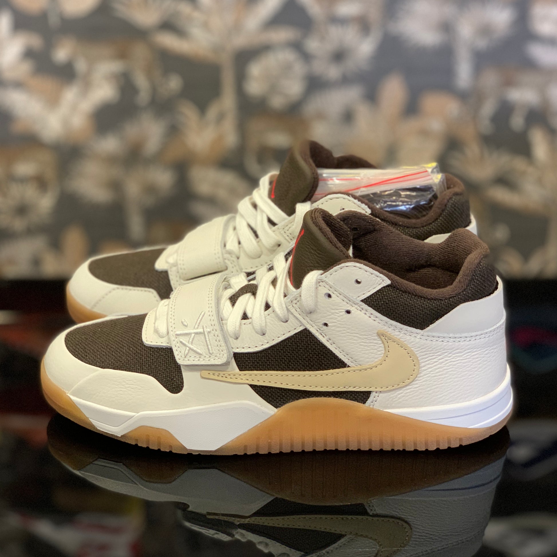 Sneakers Nike Air Jordan Jumpman Jack TR Travis Scott Sail SKU FZ8117-100 da Uomo e Donna | Deda Roma