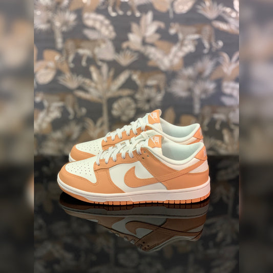 Dunk Low Harvest Moon (W) | Sneakers Nike da Donna da Deda Roma